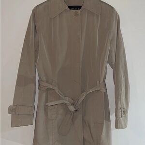 Classic Tan Trench Coat for Women